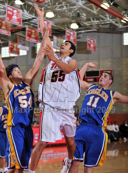 Thumbnail 2 in Santa Margarita vs. Troy (Nike Extravaganza) photogallery.