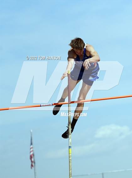 Thumbnail 2 in Grizzly Invitational photogallery.