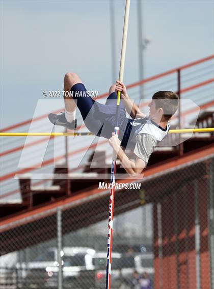 Thumbnail 3 in Grizzly Invitational photogallery.