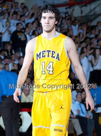 Thumbnail 1 in Aurora West vs. Metea Valley (IHSA Sectional Final) photogallery.