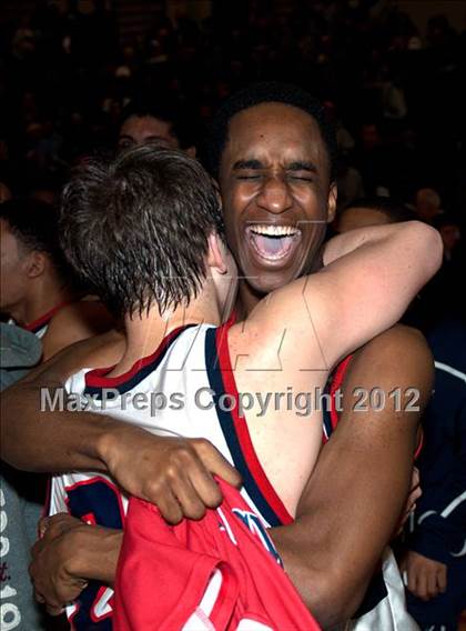 Thumbnail 3 in Aurora West vs. Metea Valley (IHSA Sectional Final) photogallery.