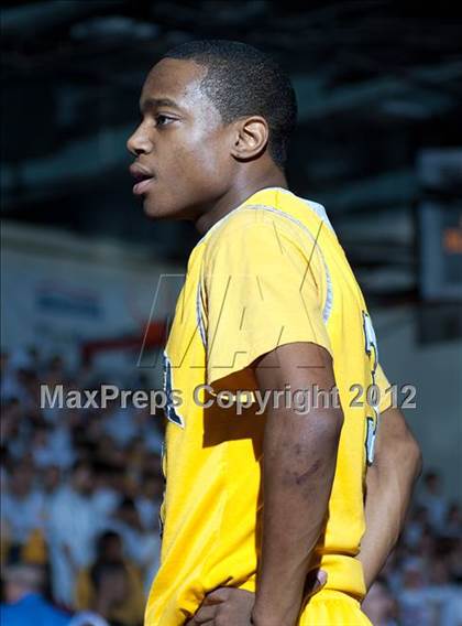Thumbnail 1 in Aurora West vs. Metea Valley (IHSA Sectional Final) photogallery.