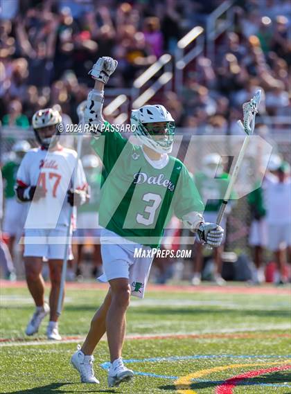 Thumbnail 2 in Half Hollow Hills West vs Farmingdale (Section XI Class A Final) photogallery.