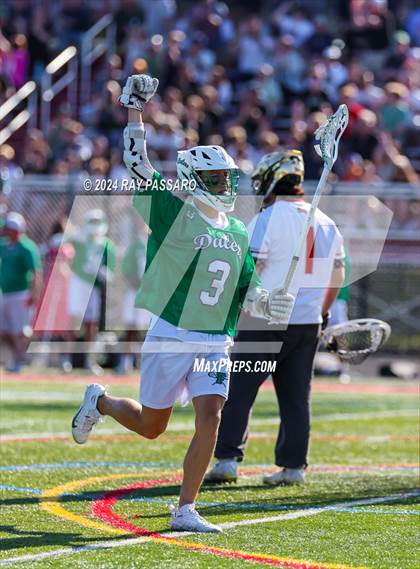 Thumbnail 3 in Half Hollow Hills West vs Farmingdale (Section XI Class A Final) photogallery.