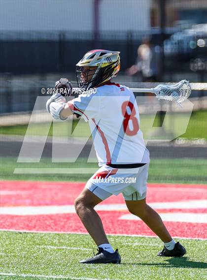 Thumbnail 2 in Half Hollow Hills West vs Farmingdale (Section XI Class A Final) photogallery.