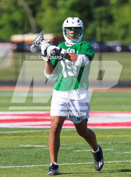 Thumbnail 3 in Half Hollow Hills West vs Farmingdale (Section XI Class A Final) photogallery.