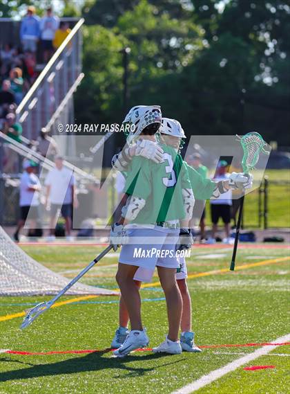 Thumbnail 2 in Half Hollow Hills West vs Farmingdale (Section XI Class A Final) photogallery.