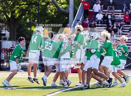 Thumbnail 3 in Half Hollow Hills West vs Farmingdale (Section XI Class A Final) photogallery.