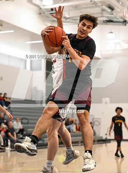Thumbnail 1 in San Rafael vs. Piner (CIF NCS D3 Championships) photogallery.