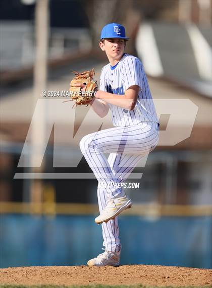 Thumbnail 2 in Ellwood City @ Riverside photogallery.