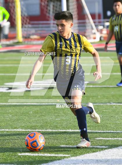 Thumbnail 1 in Yuma Catholic vs. Northwest Christian (AIA 3A Semifinal) photogallery.