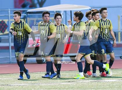 Thumbnail 2 in Yuma Catholic vs. Northwest Christian (AIA 3A Semifinal) photogallery.