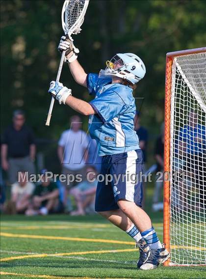 Thumbnail 2 in Medfield @ Wellesley (MIAA Division 2 East Quarterfinal) photogallery.