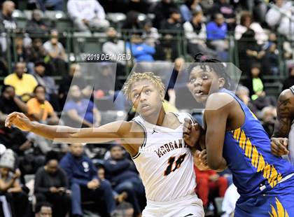 Thumbnail 3 in Morgan Park vs. Simeon (CPS Tournament Semifinal) photogallery.