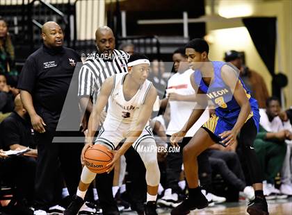 Thumbnail 2 in Morgan Park vs. Simeon (CPS Tournament Semifinal) photogallery.