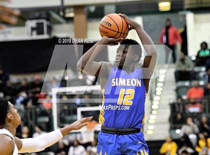 Thumbnail 3 in Morgan Park vs. Simeon (CPS Tournament Semifinal) photogallery.