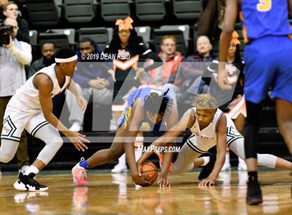 Thumbnail 1 in Morgan Park vs. Simeon (CPS Tournament Semifinal) photogallery.