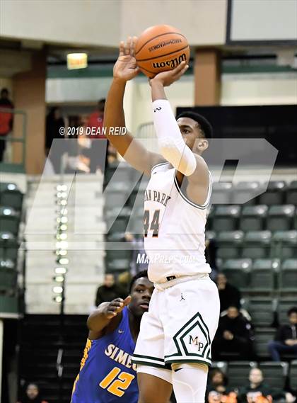 Thumbnail 2 in Morgan Park vs. Simeon (CPS Tournament Semifinal) photogallery.