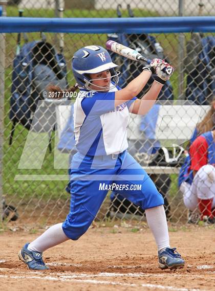 Thumbnail 2 in Coginchaug Regional @ Waterford (CIAC Class M First Round) photogallery.