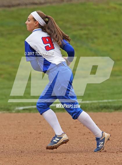 Thumbnail 1 in Coginchaug Regional @ Waterford (CIAC Class M First Round) photogallery.