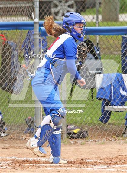 Thumbnail 2 in Coginchaug Regional @ Waterford (CIAC Class M First Round) photogallery.