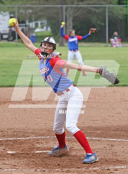 Thumbnail 1 in Coginchaug Regional @ Waterford (CIAC Class M First Round) photogallery.