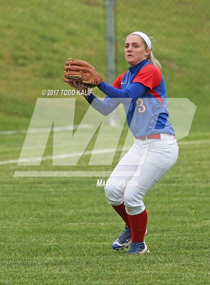 Thumbnail 1 in Coginchaug Regional @ Waterford (CIAC Class M First Round) photogallery.