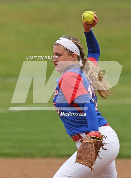 Thumbnail 3 in Coginchaug Regional @ Waterford (CIAC Class M First Round) photogallery.