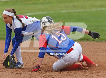 Thumbnail 3 in Coginchaug Regional @ Waterford (CIAC Class M First Round) photogallery.