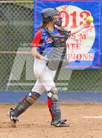 Thumbnail 3 in Coginchaug Regional @ Waterford (CIAC Class M First Round) photogallery.
