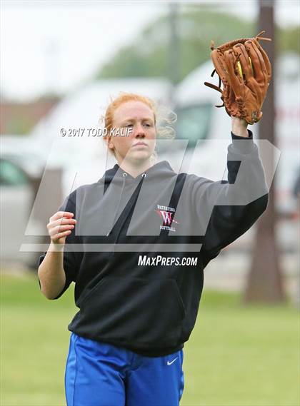 Thumbnail 2 in Coginchaug Regional @ Waterford (CIAC Class M First Round) photogallery.