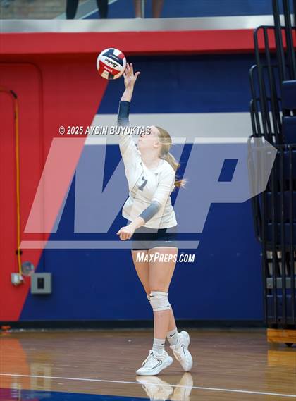 Thumbnail 2 in Lone Star vs McKinney North (Allen Texas Open) photogallery.