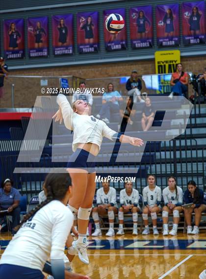 Thumbnail 3 in Lone Star vs McKinney North (Allen Texas Open) photogallery.
