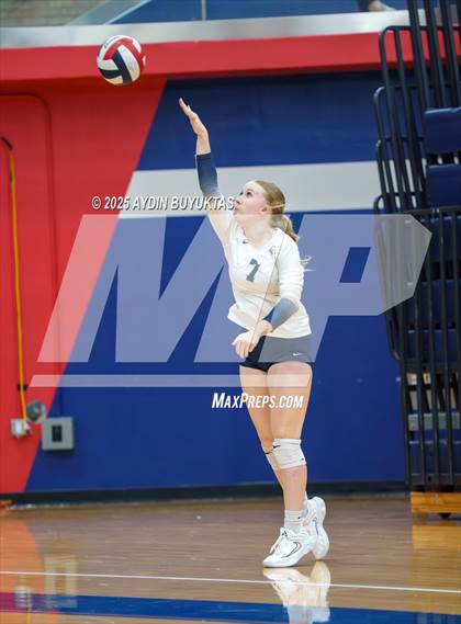 Thumbnail 2 in Lone Star vs McKinney North (Allen Texas Open) photogallery.