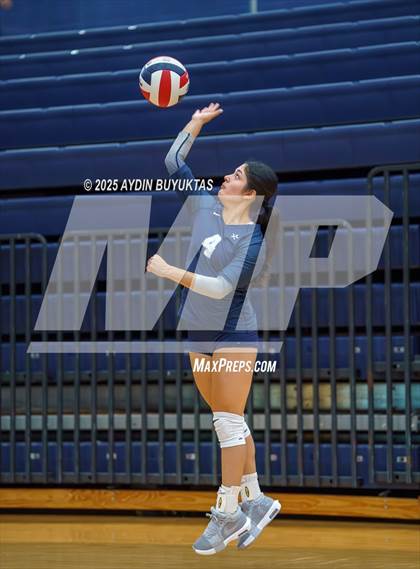 Thumbnail 3 in Lone Star vs McKinney North (Allen Texas Open) photogallery.
