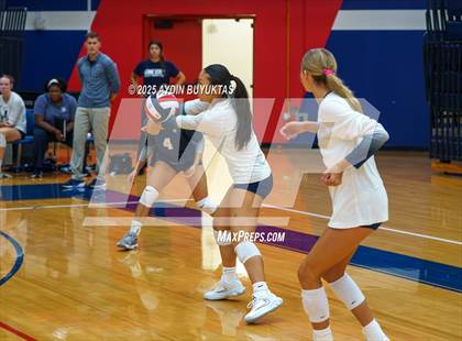 Thumbnail 2 in Lone Star vs McKinney North (Allen Texas Open) photogallery.