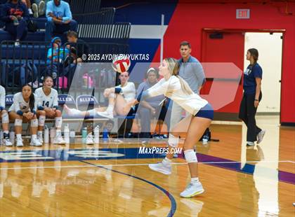 Thumbnail 3 in Lone Star vs McKinney North (Allen Texas Open) photogallery.