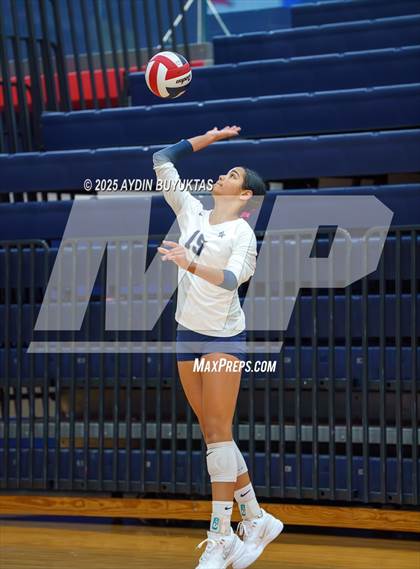 Thumbnail 1 in Lone Star vs McKinney North (Allen Texas Open) photogallery.