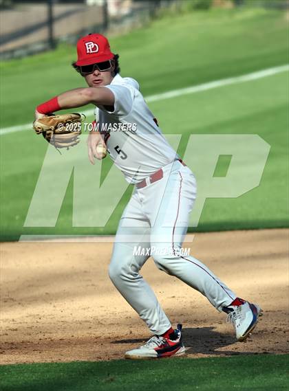 Thumbnail 3 in Charlotte Christian @ Providence Day photogallery.