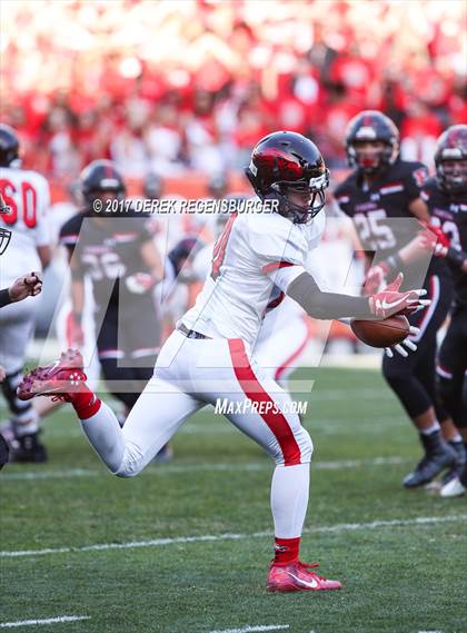 Thumbnail 3 in Eaglecrest vs Pomona (CHSAA 5A Final) photogallery.