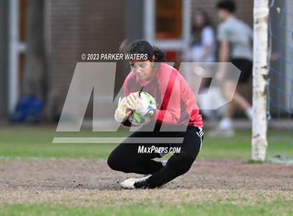Thumbnail 1 in Fisher @ Metairie Park Country Day photogallery.