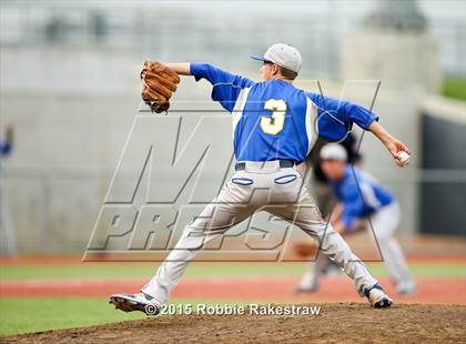 Thumbnail 2 in Corsicana vs. Mansfield Timberview (UIL 5A Area Playoff) photogallery.