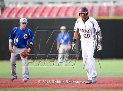 Thumbnail 3 in Corsicana vs. Mansfield Timberview (UIL 5A Area Playoff) photogallery.