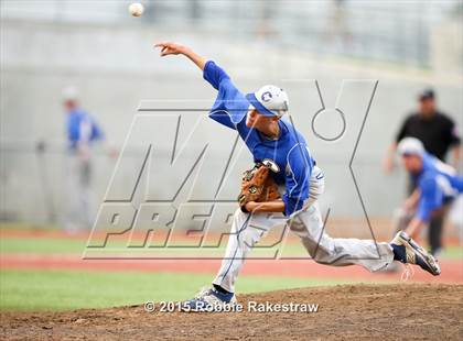 Thumbnail 1 in Corsicana vs. Mansfield Timberview (UIL 5A Area Playoff) photogallery.