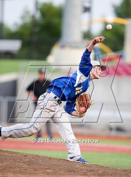Thumbnail 1 in Corsicana vs. Mansfield Timberview (UIL 5A Area Playoff) photogallery.