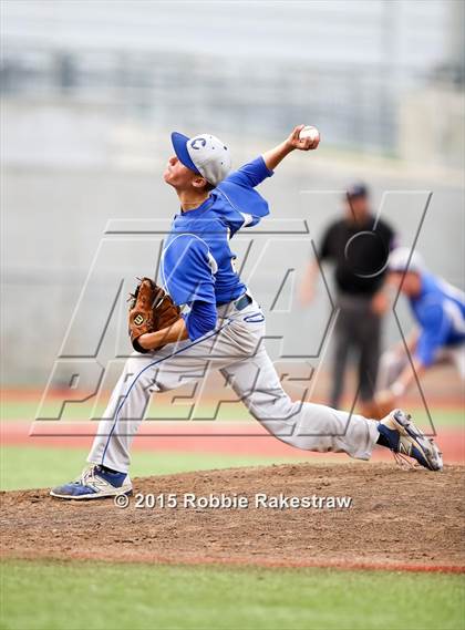 Thumbnail 1 in Corsicana vs. Mansfield Timberview (UIL 5A Area Playoff) photogallery.