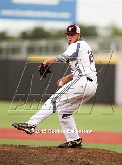 Thumbnail 3 in Corsicana vs. Mansfield Timberview (UIL 5A Area Playoff) photogallery.