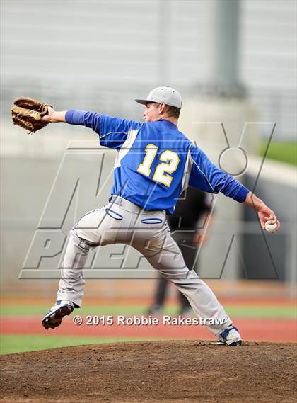 Thumbnail 2 in Corsicana vs. Mansfield Timberview (UIL 5A Area Playoff) photogallery.
