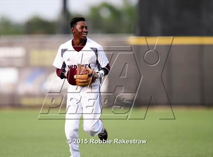 Thumbnail 2 in Corsicana vs. Mansfield Timberview (UIL 5A Area Playoff) photogallery.