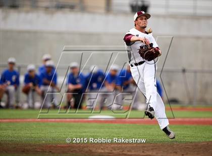 Thumbnail 2 in Corsicana vs. Mansfield Timberview (UIL 5A Area Playoff) photogallery.